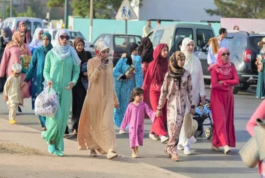 النساء أكثر من الرجال في المغرب.. تقرير رسمي يؤكد ويوضح الأسباب