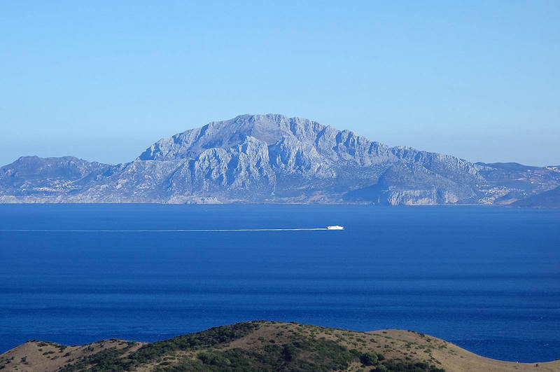 المغرب واسبانيا يسرعان مفاوضات ترسيم الحدود البحرية مع جزر الكناري