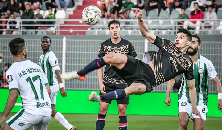 الكاف تتدخل لتغيير موعد مباراة بالدوري الاحترافي