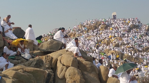 تحديد موعد تسجيل الحجاج..انعقاد اجتماع اللجنة الملكية للحج وهذا ما دار فيه